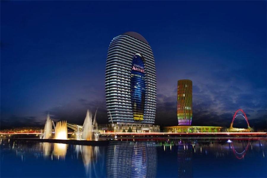 Apartment 16,26,27 Floors In Alliance Palace Batumi Exterior foto